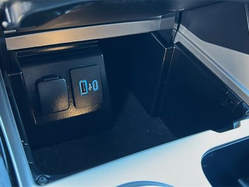 Certified 2022 Ford Explorer ST w/ Equipment Group 401A image 14