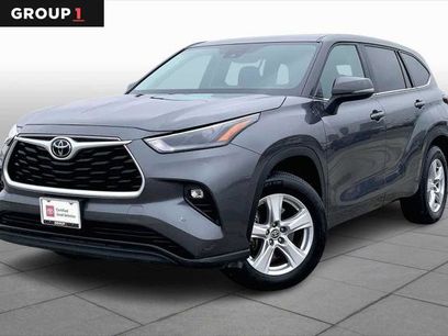 Certified 2024 Toyota Highlander LE