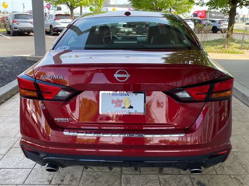 Certified 2023 Nissan Altima 2.5 SR FWD image 6