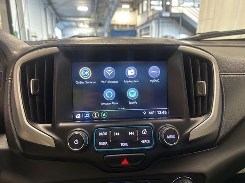 Used 2018 GMC Terrain SLT w/ Preferred Package image 24