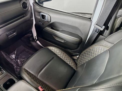 Used 2021 Jeep Wrangler Unlimited Sahara AWD/4WD image 23