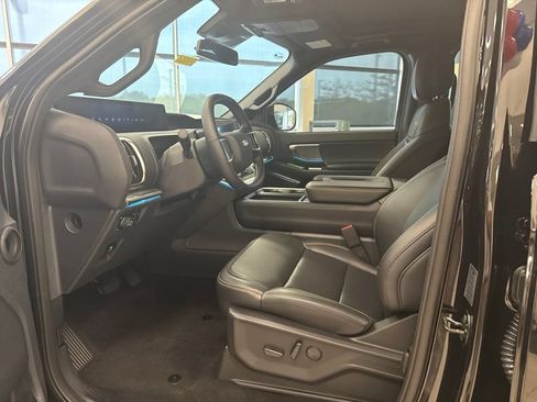 Used 2027 Ford Expedition Tremor w/ Driver's Package AWD/4WD image 12