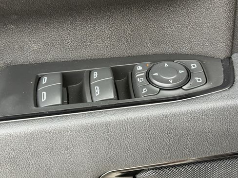 Used 2025 GMC Sierra 2500 AT4 AWD/4WD image 26