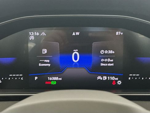 Used 2025 Volkswagen Jetta S FWD image 19
