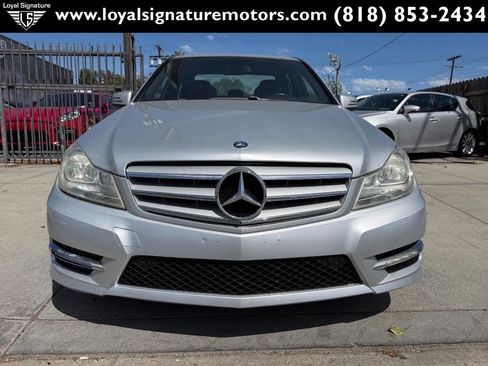 Used 2013 Mercedes-Benz C 350 Sport image 2