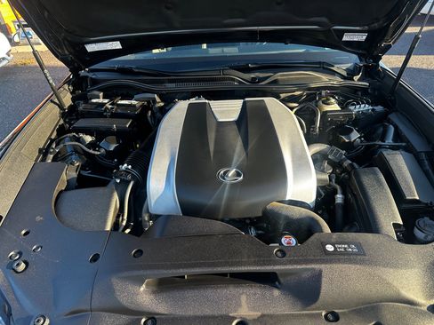 Used 2018 Lexus RC 300 AWD image 26