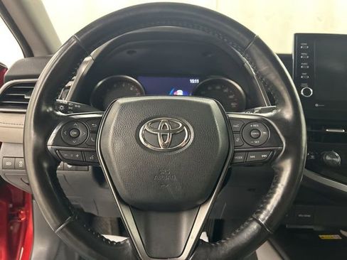 Used 2022 Toyota Camry XSE w/ Carpet Mat Package (TMS) AWD/4WD image 11