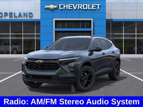 New 2026 Chevrolet Trax LT w/ Driver Confidence Package FWD image 7