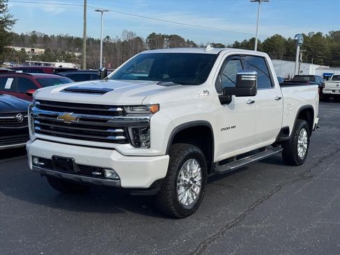 Used 2020 Chevrolet Silverado 2500 High Country w/ Z71 Off-Road Package image 7