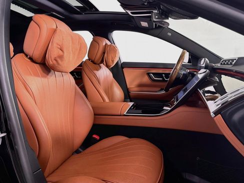 Certified 2023 Mercedes-Benz S 580 4MATIC Sedan image 8