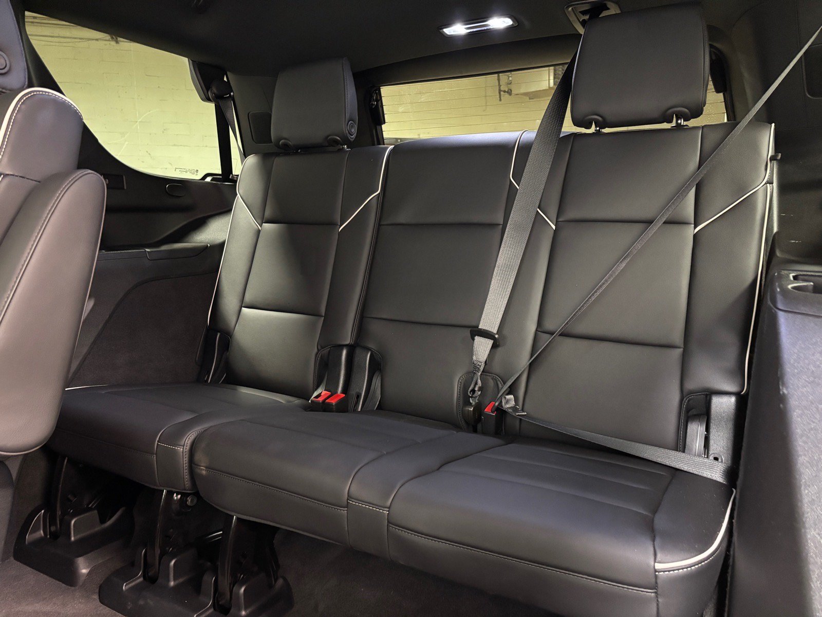 Used 2023 Cadillac Escalade Sport w/ LPO, ONYX Package AWD/4WD image 27