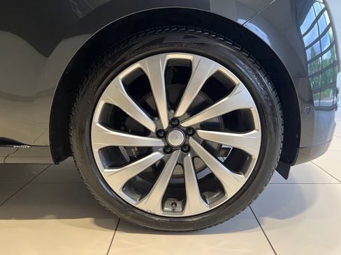 Used 2024 Land Rover Range Rover Autobiography AWD/4WD image 15