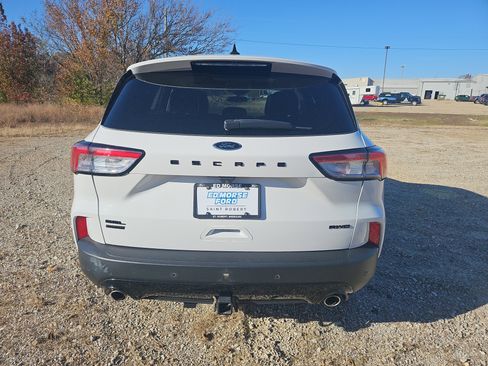 Used 2021 Ford Escape SEL w/ SEL Stealth AWD Package image 5