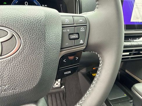 New 2026 Toyota Camry SE image 24