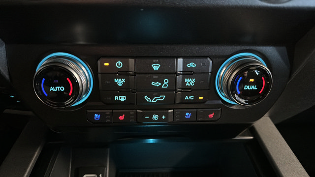 Used 2019 Ford F150 Raptor w/ Equipment Group 802A Luxury AWD/4WD image 18