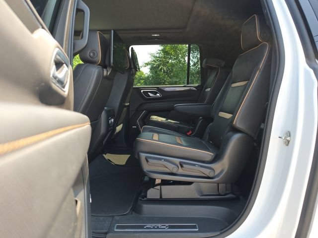 Certified 2021 GMC Yukon XL AT4 w/ Rear Media and Nav Package AWD/4WD image 31