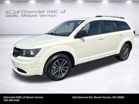 Used 2017 Dodge Journey GT w/ Driver Convenience Group AWD/4WD image 2