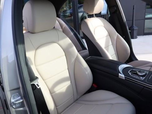 Used 2021 Mercedes-Benz C 300 Sedan image 12