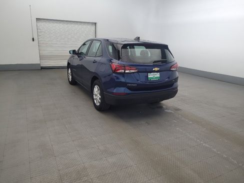 Used 2022 Chevrolet Equinox LS AWD/4WD image 5
