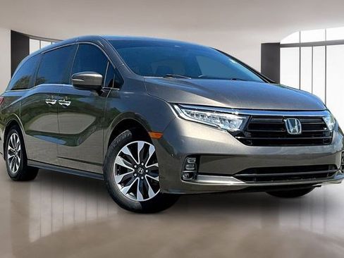 Certified 2022 Honda Odyssey EX-L image 3