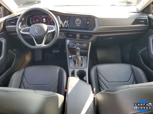 Used 2022 Volkswagen Jetta SEL image 10