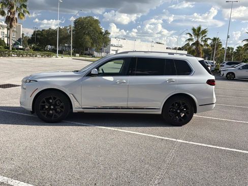 Used 2023 BMW X7 xDrive40i w/ Premium Package AWD/4WD image 6