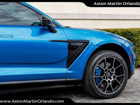 Used 2021 Aston Martin DBX image 9