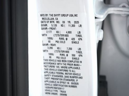 Used 2025 Chevrolet Silverado 3500 LT w/ Convenience Package image 48