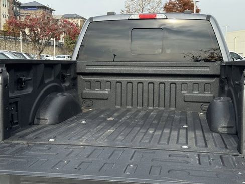 Used 2021 Ford F150 Lariat image 32