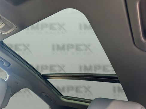 Used 2025 Audi Q3 2.0T Premium image 11