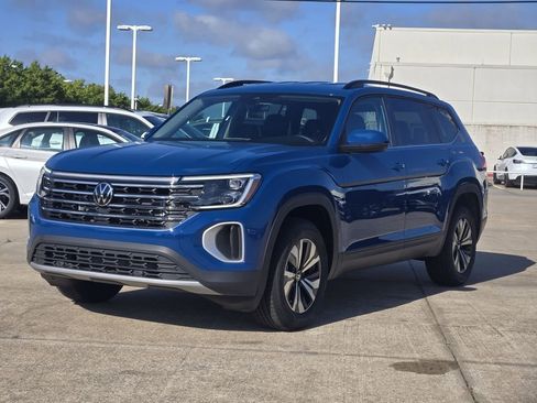 New 2026 Volkswagen Atlas SE AWD/4WD image 2