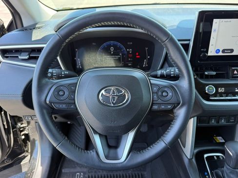 Certified 2023 Toyota Corolla Cross XLE w/ Convenience Package FWD image 22