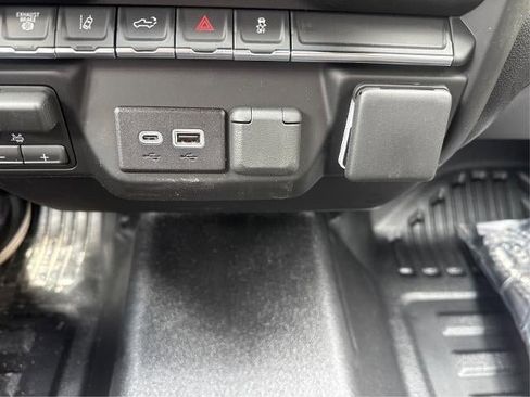 New 2026 GMC Sierra 3500 Pro image 16