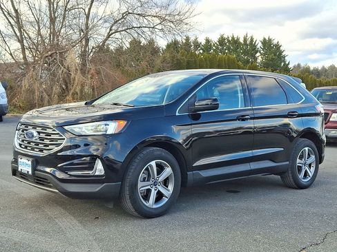 Certified 2021 Ford Edge SEL w/ Convenience Package image 3
