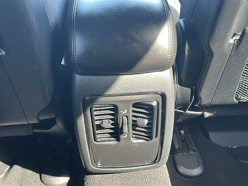 Used 2020 Dodge Durango GT w/ Blacktop Package RWD image 30