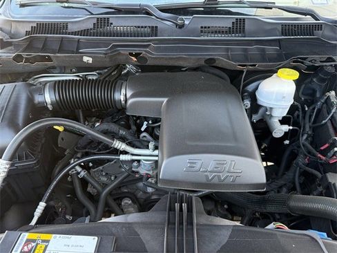 Used 2021 RAM 1500 Express image 30