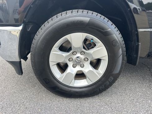 Used 2022 RAM 1500 Big Horn image 15