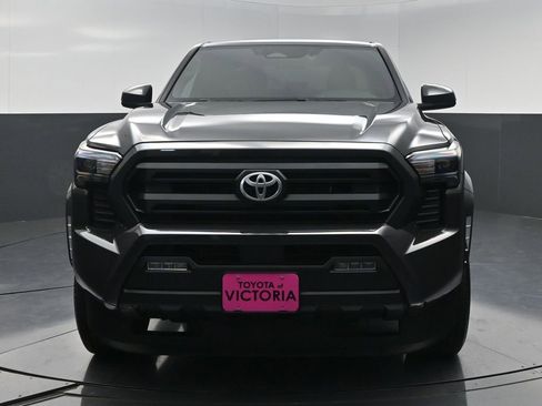 Used 2024 Toyota Tacoma SR5 RWD image 17