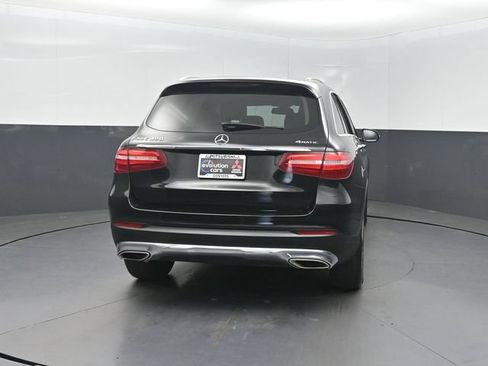 Used 2019 Mercedes-Benz GLC 300 4MATIC w/ Premium Package image 27