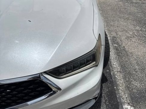 Used 2019 Acura TLX V6 w/ Technology Package FWD image 2