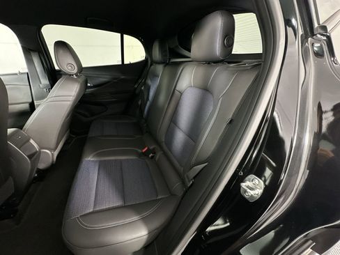 Used 2026 Buick Envista Preferred FWD image 23