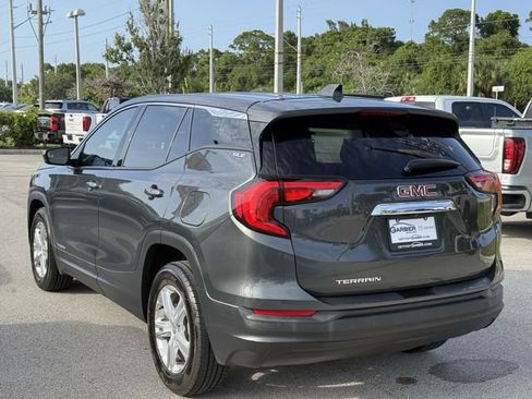 Used 2019 GMC Terrain SLE FWD image 2
