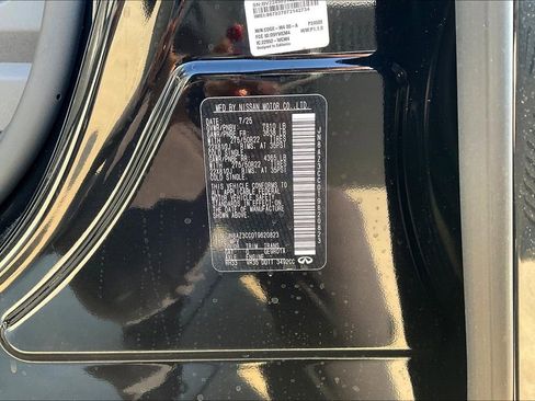 New 2026 INFINITI QX80 Autograph w/ Premium Cargo Package image 23