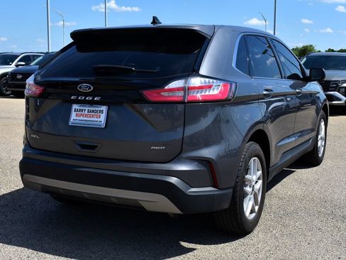 Used 2024 Ford Edge SEL AWD/4WD image 3