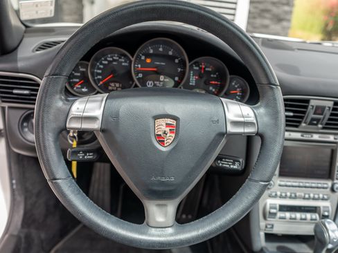 Used 2008 Porsche 911 Targa 4 AWD/4WD image 16
