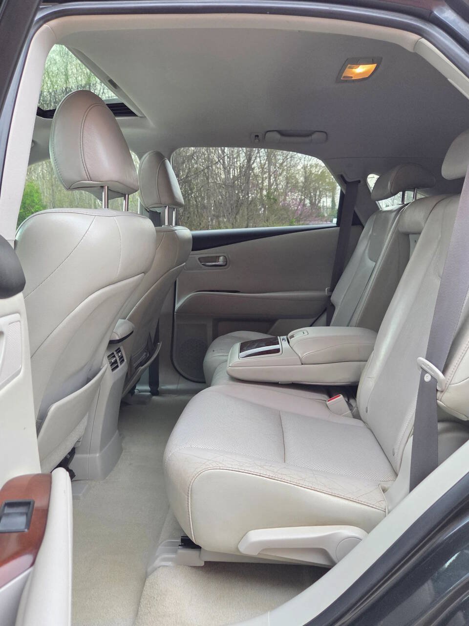 Used 2010 Lexus RX 350 2WD w/ Premium Pkg image 13