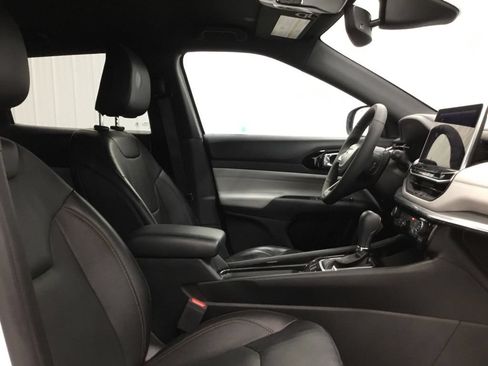 Used 2023 Jeep Compass Limited AWD/4WD image 24