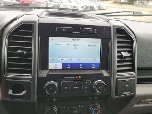 Used 2020 Ford F150 XLT image 15