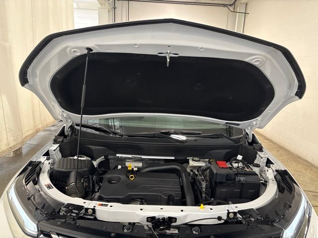 Used 2025 Chevrolet Equinox LT AWD/4WD image 8
