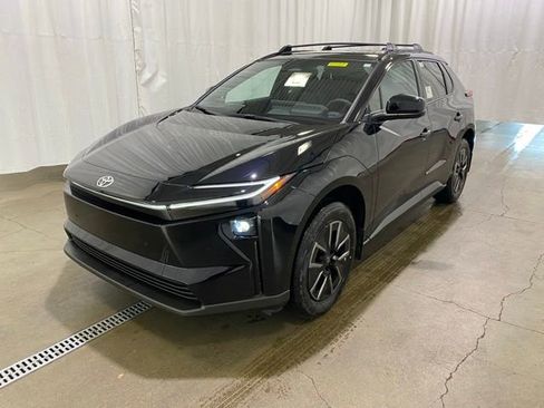 New 2026 Toyota bZ FWD image 7